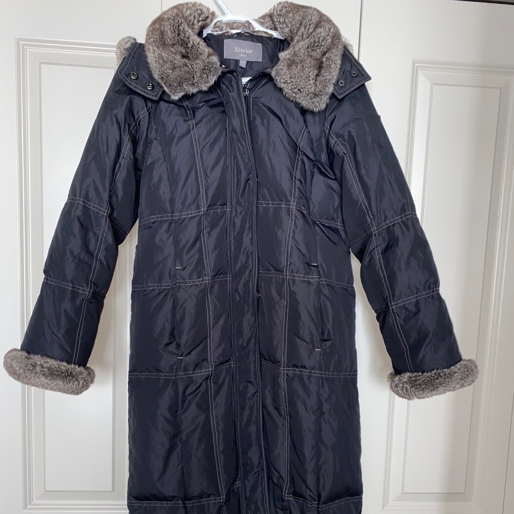 Beautiful and warm Down filled long puffer coat